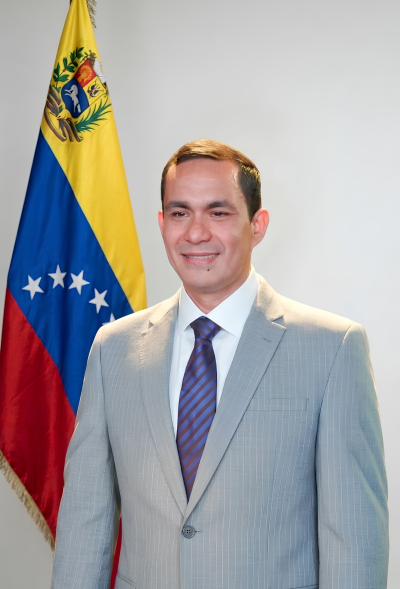 Ministro del Poder Popular de Industrias y Comercio Nacional